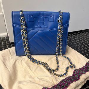 Alexa convertible shoulder bag in royal blue